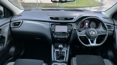 Nissan Qashqai 1.2 DiG-T N-Connecta 5dr Petrol Hatchback
